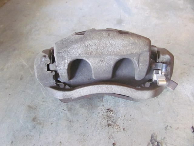 2006 Infiniti M35x Front LH Driver Caliper