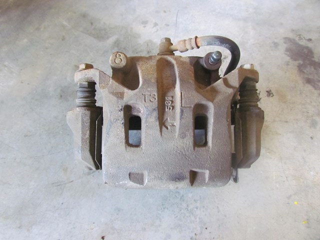 2006 Infiniti M35x Front LH Driver Caliper