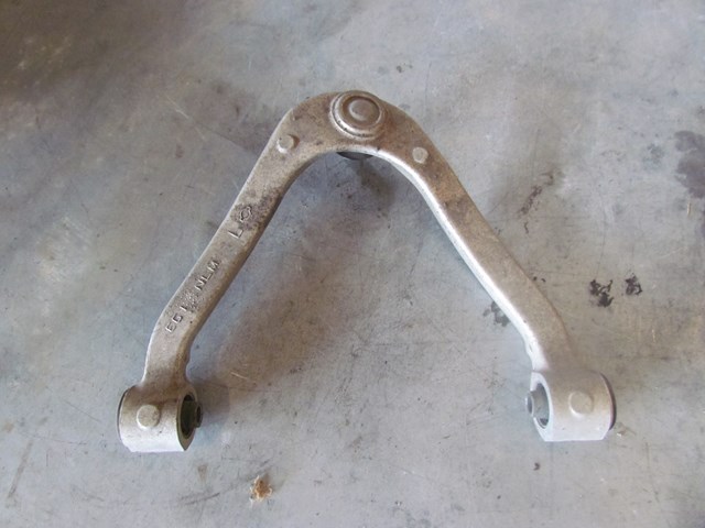 2006 Infiniti M35x Front LH Driver Upper Control Arm