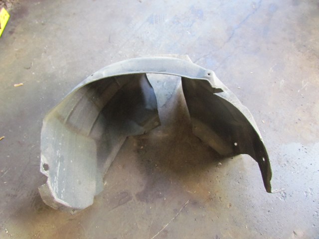 2006 Infiniti M35x M35 Rear LH Driver Fender Liner
