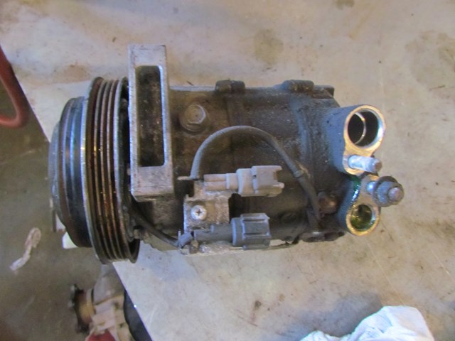 2006 Infiniti M35x AC Compressor 92600 EG000