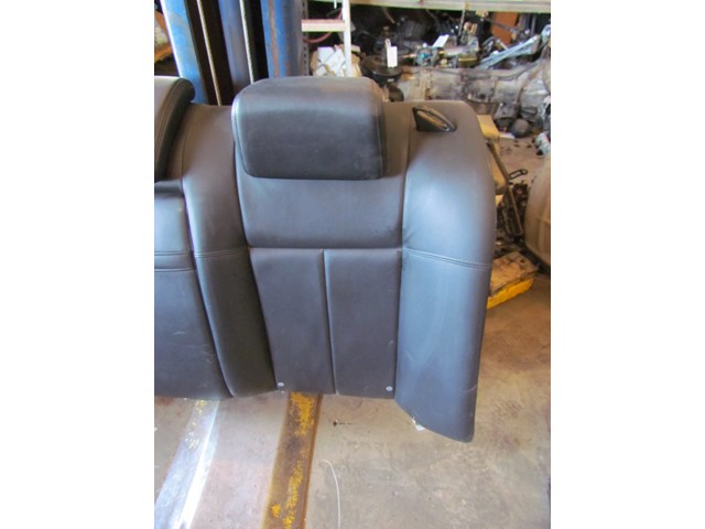 2006 Infiniti M35x Rear Seat Back