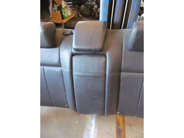 2006 Infiniti M35x Rear Seat Back