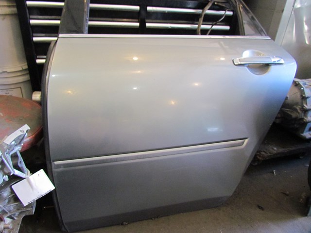 2006 Infiniti M35 M35x Rear LH Driver Door 