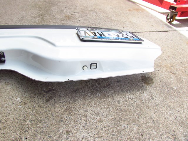 2006 Land Rover LR3 HSE Lower Hatch Tail Gate Lift Gate White