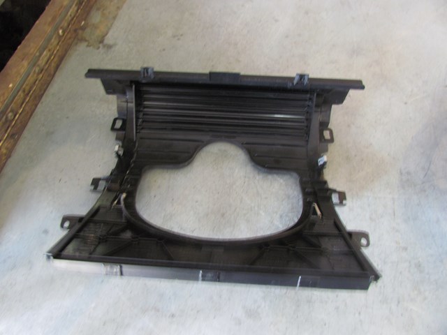 2006 Land Rover LR3 Steering Column Bezel Trim FAI500010