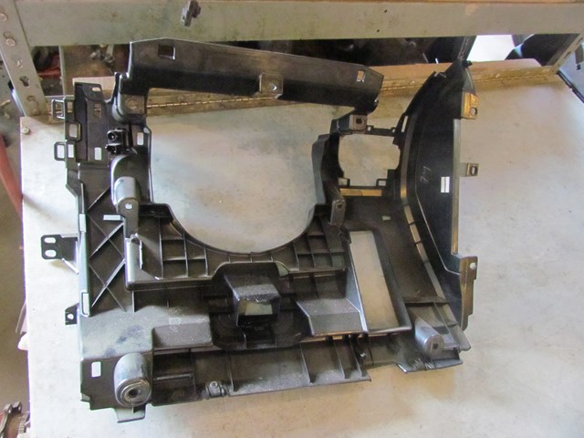 2006 Land Rover LR3 LH Driver Dash Around Column