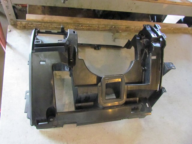 2006 Land Rover LR3 LH Driver Dash Around Column