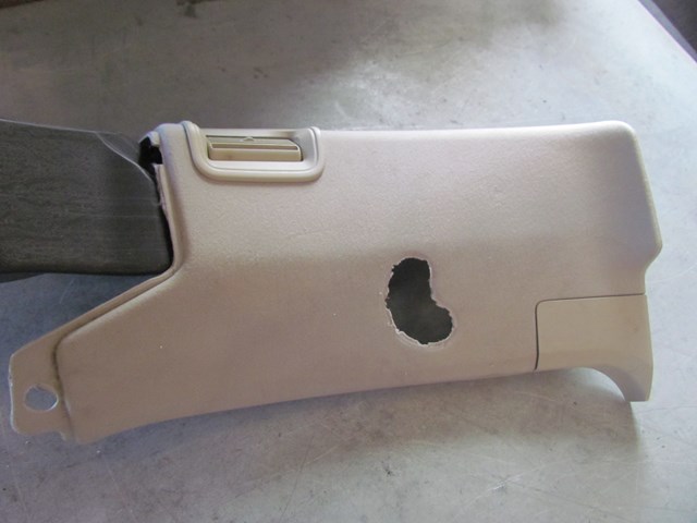 2006 Land Rover LR3 HSE LH Driver C Pillar Trim EMG500348