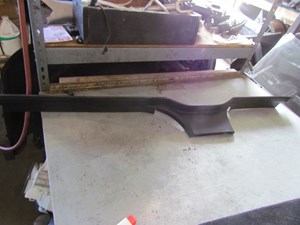 2006 Land Rover LR3 RH Passenger Door Sill Trim 