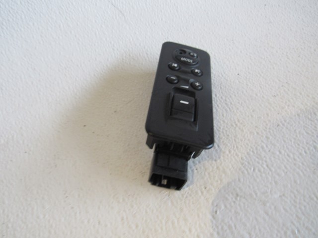 2006 Land Rover LR3 Rear LH Door Switch w/Audio YUD501080PVJ