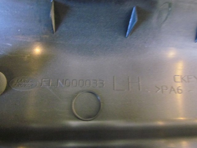 2006 Land Rover LR3 Rear LH Driver Window Trim ELN000033