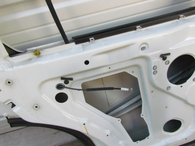 2006 Land Rover LR3 LH Driver Rear Door-See Description