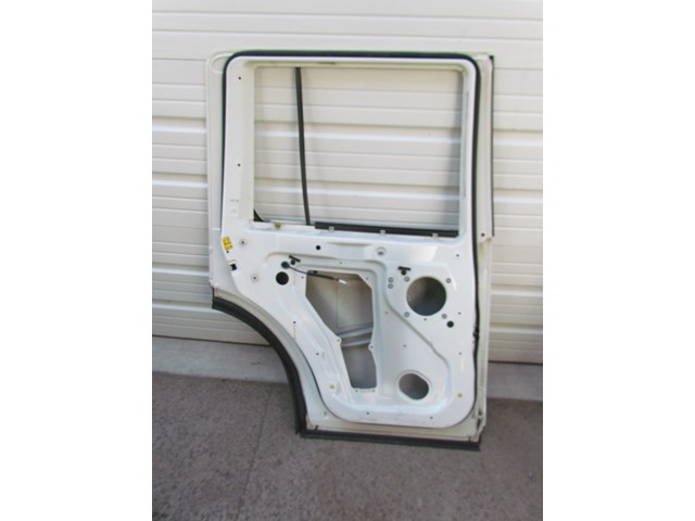 2006 Land Rover LR3 LH Driver Rear Door-See Description