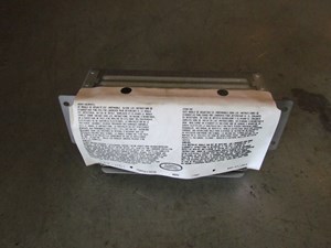 2006 Land Rover LR3 RH Passenger Dash Bag