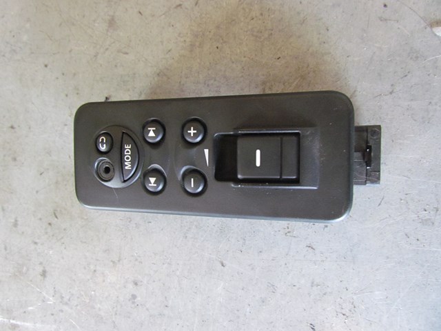 2006 Land Rover LR3 HSE HD Pkg Rear RH Door Switch YUD501080PVJ