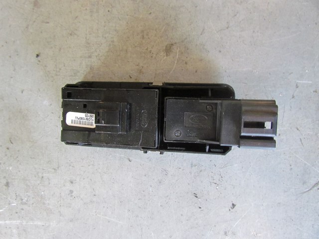 2006 Land Rover LR3 HSE HD Pkg Rear RH Door Switch YUD501080PVJ