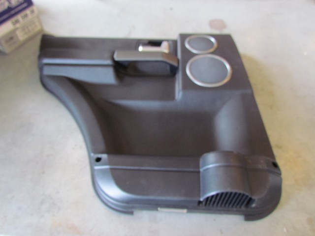 2006 Land Rover LR3 HSE Rear LH Driver Door Panel-Blemishes