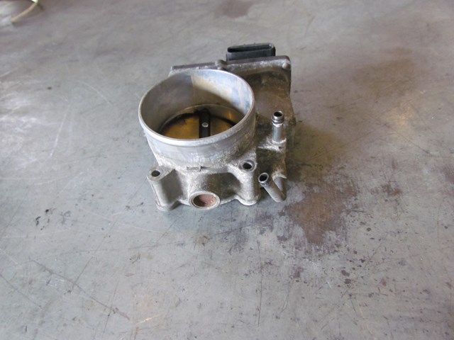 2006 Land Rover LR3 V8 4.4L Throttle Body