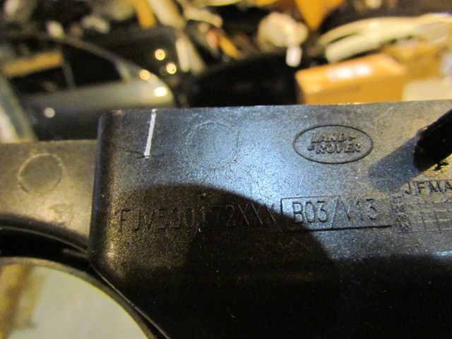 2006 Land Rover LR3 Shifter Trim Assy FJV500172