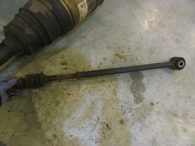 2006 Land Rover LR3 Rear RH Passenger Toe Arm Lateral Arm