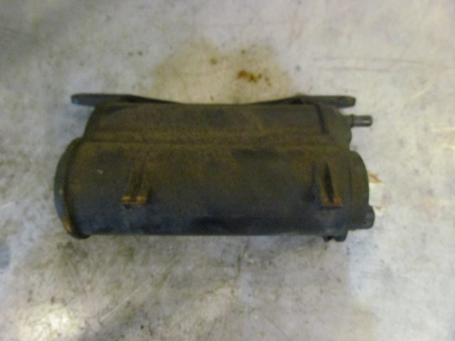 2006 Land Rover LR3 Fuel Vapor Canister  WTB000272