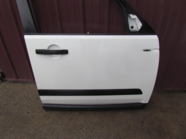 2006 Land Rover LR3 Front RH Passenger Door-See Details