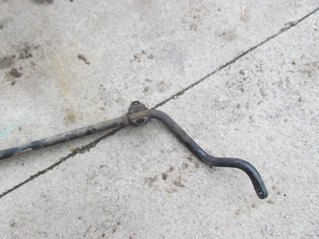 2006 Land Rover LR3 Rear Sway Bar w/Mounts RBL500060