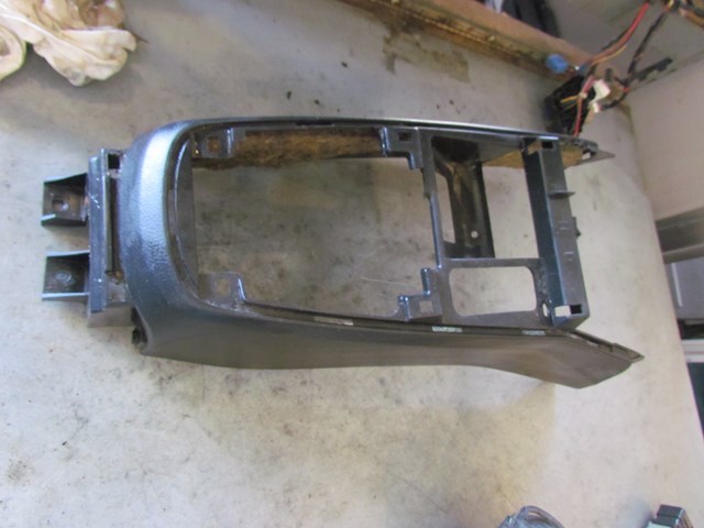 2004 Mitsubishi Evolution VIII Center Console