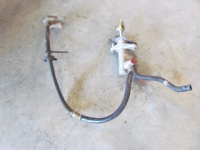 2004 Mitsubishi Lancer Evo Evolution 8 Clutch Master Cylinder OEM