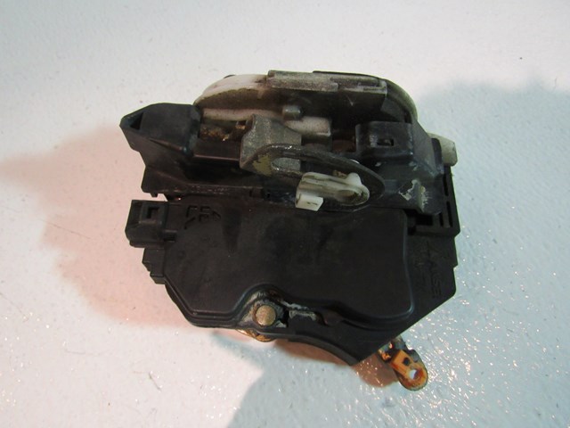 2004 Mitsubishi Evolution VIII Rear RH Pass Door Lock Actuator