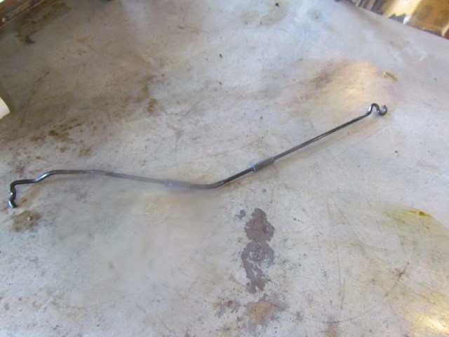 2006 Subaru Forester XT Hood Prop Rod