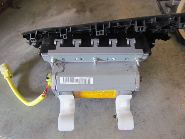 2006 Subaru Forester XT RH Passenger Dash Bag