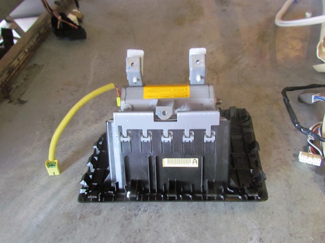 2006 Subaru Forester XT RH Passenger Dash Bag