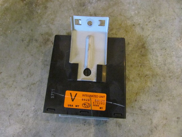 2006 Subaru Forester XT ECM Integrated Control Unit 88281SA120