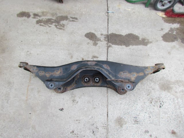 2006 Subaru Forester XT M/T Manual Transmission Rear Subframe Diff Cradle OEM