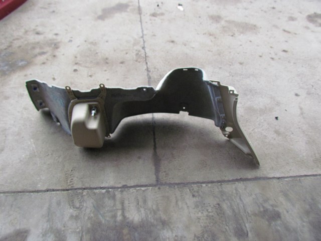 2006 Subaru Forester XT RH Pass Quarter Trim Moulding/Carpet