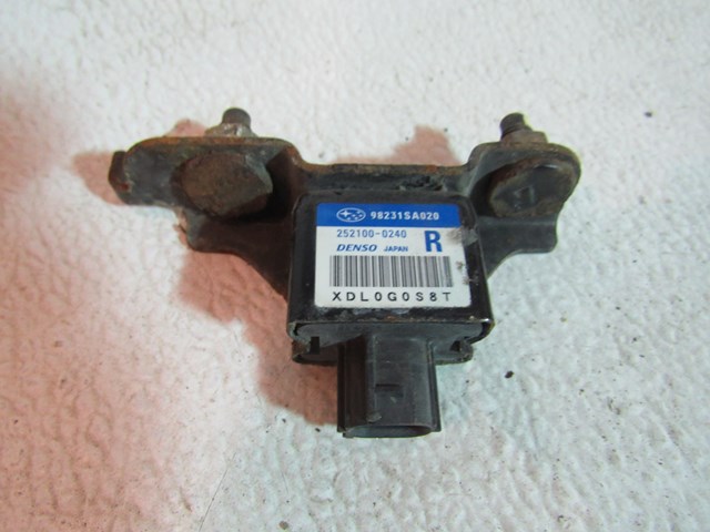 2006 2007  Subaru Forester XT RH Pass Impact Sensor 98231SA020