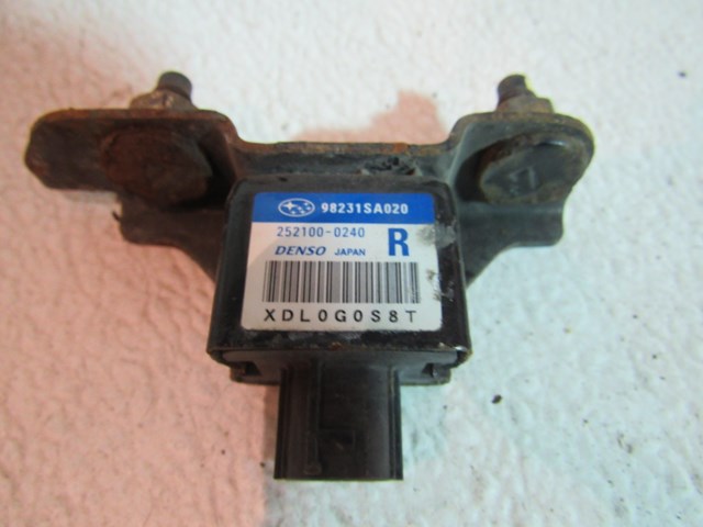 2006 2007  Subaru Forester XT RH Pass Impact Sensor 98231SA020
