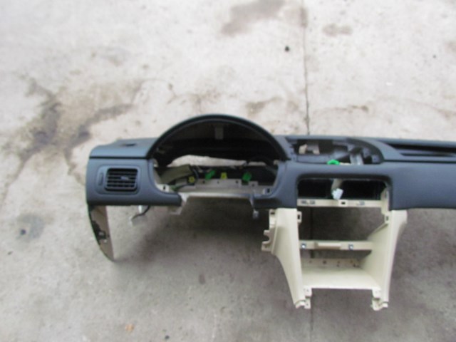 2006 Subaru Forester XT Dash Board -Tan