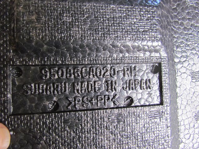 2013 Scion FR-S RH Passenger Trunk Spacer w/Tools 95086CA020