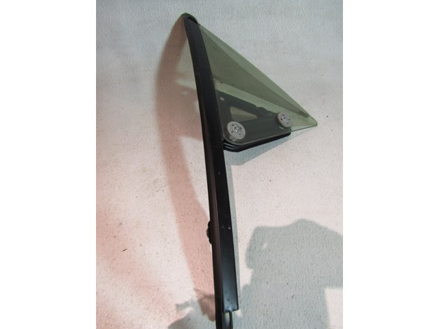 2013 Scion FR-S Front RH Passenger Quarter Glass