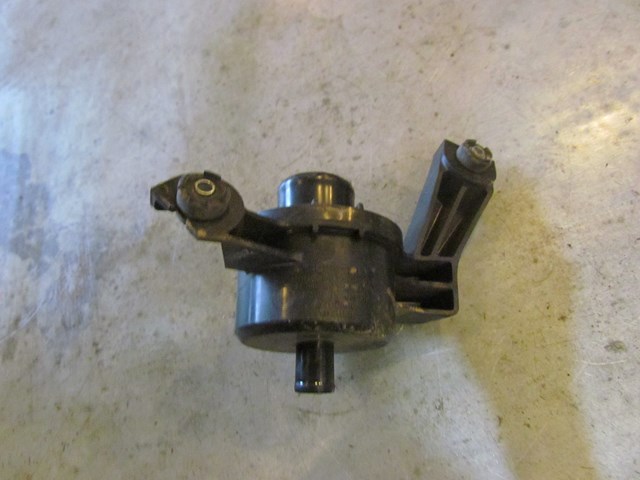 2013 Scion FR-S Air Cleaner Valve