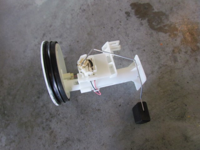 2013 Scion FR-S Fuel Level Sending Unit 42081CA000