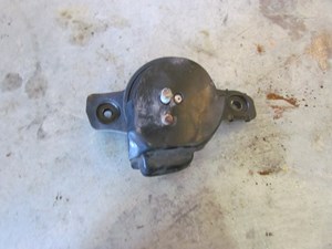 2013 Scion FR-S LH Driver Engine Mount