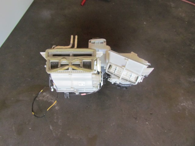 2013 Scion FR-S Heater Core Assembly 72100CA050