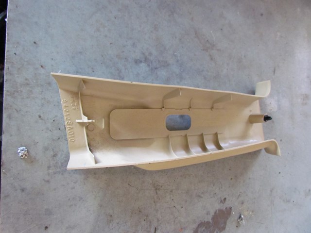 2006 Subaru Forester XT LH Driver Upper B Pillar Trim 