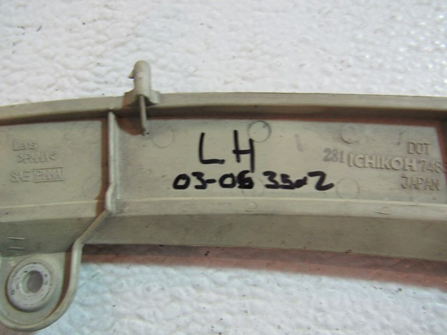 2003 Nissan 350Z LH Driver Front Side Marker Reflector 