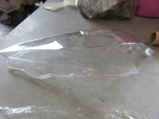 2007 BMW M5 E60 LH Driver Headlight Lens NEW