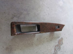 1997 Audi A8 Front RH Pass Door Switch w/Trim 4D1 959 522